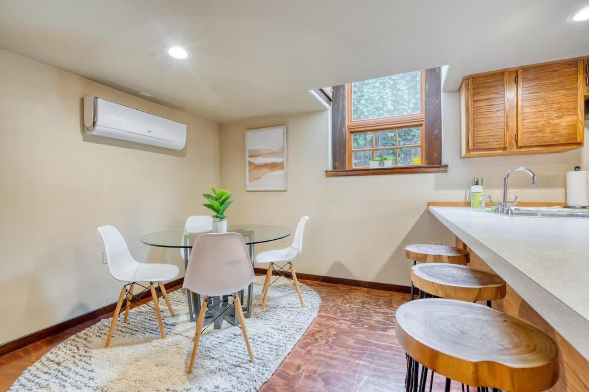 Holiday home - 1br Historic Soul District Remodel
